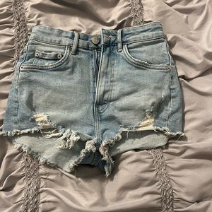 ZARA SHORTS
